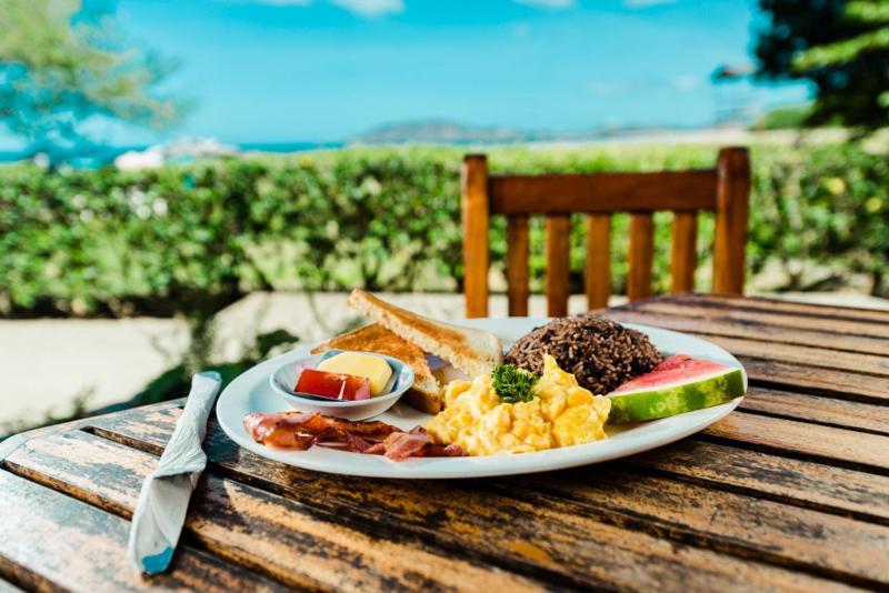 Witch'S Rock Surf Camp Hotel ตามารินโด ภายนอก รูปภาพ
