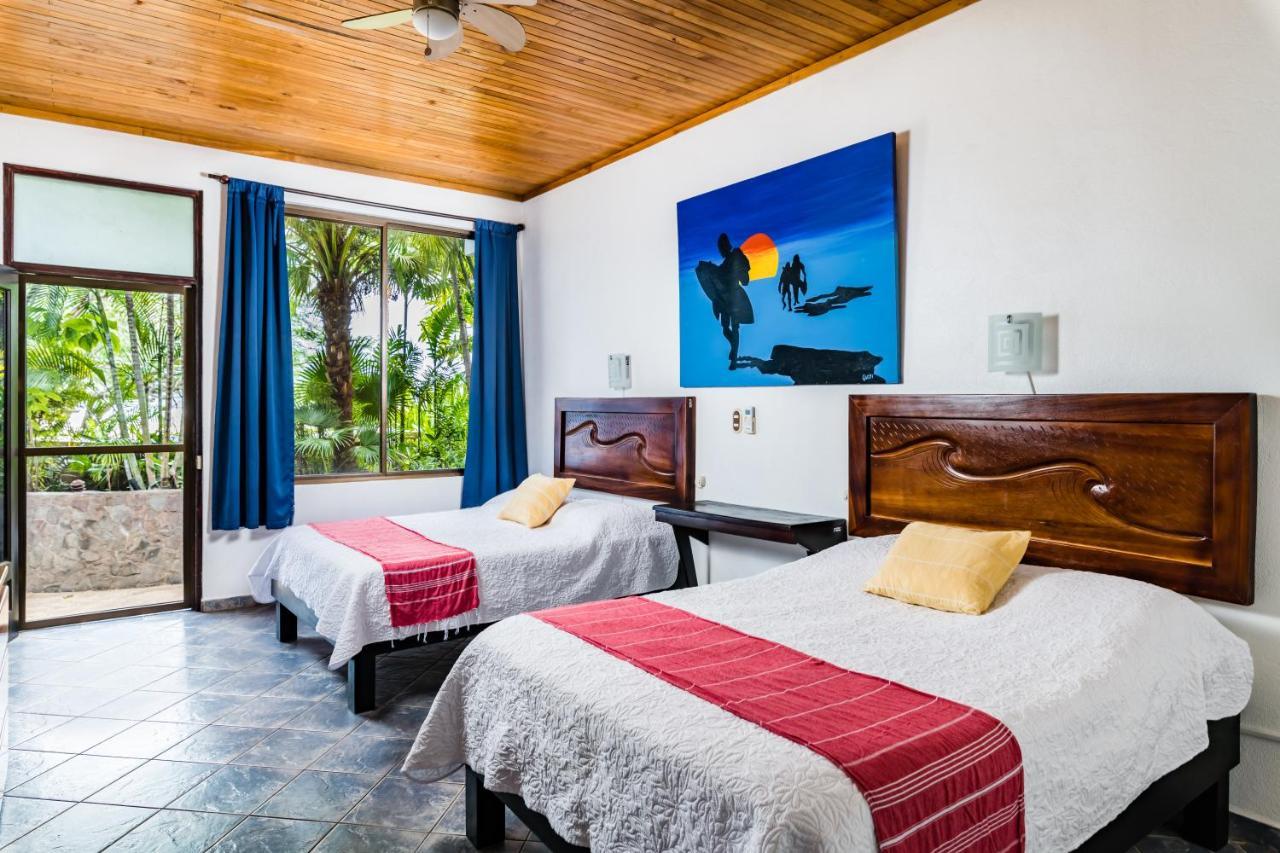 Witch'S Rock Surf Camp Hotel ตามารินโด ภายนอก รูปภาพ